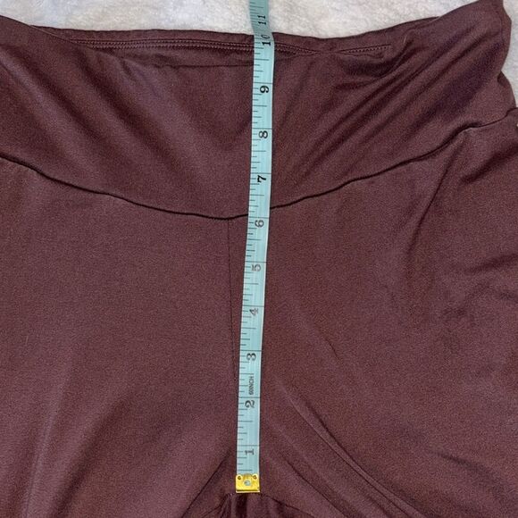 Express super soft leggings. Purple. Sz. Small. - Picture 7 of 10